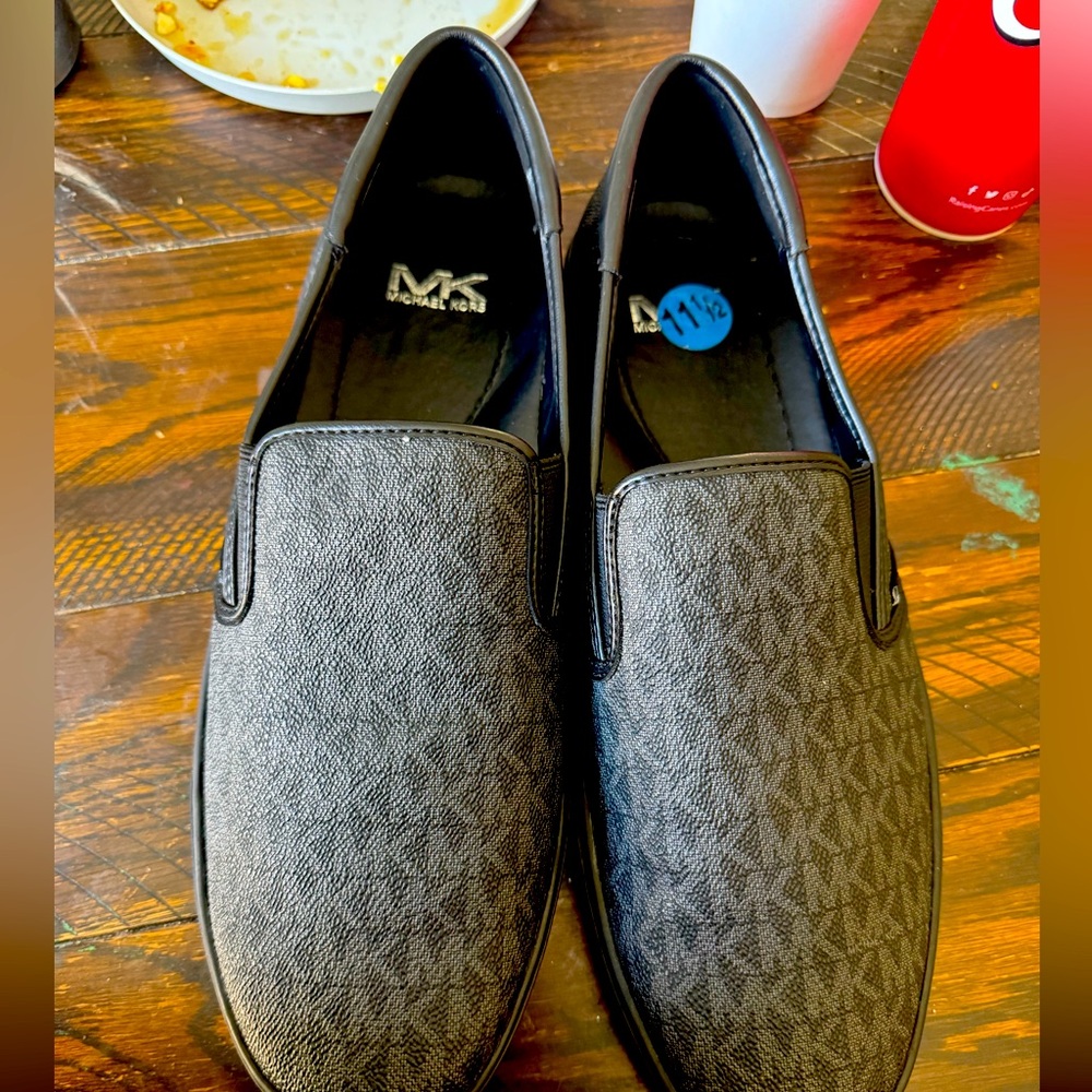 Micheal Kors shoes men new